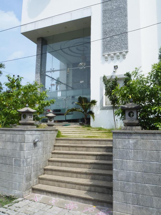 White Pearl Residency Hotel Pondicherry Exterior foto