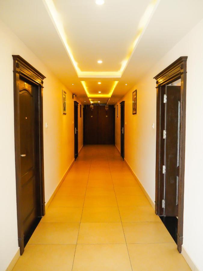 White Pearl Residency Hotel Pondicherry Exterior foto