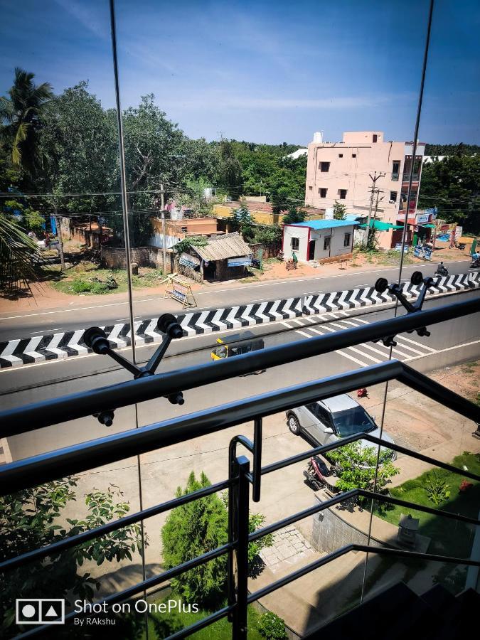 White Pearl Residency Hotel Pondicherry Exterior foto