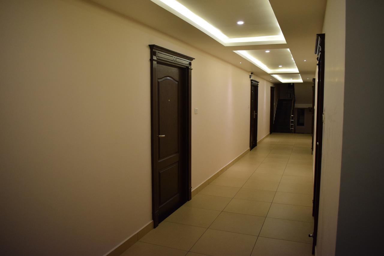White Pearl Residency Hotel Pondicherry Exterior foto
